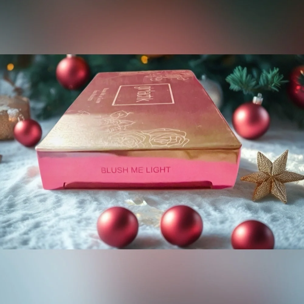 Girlactik Blush Me & Glow Face Palette “Blush Me Light” 3 Shade Pans BNIB